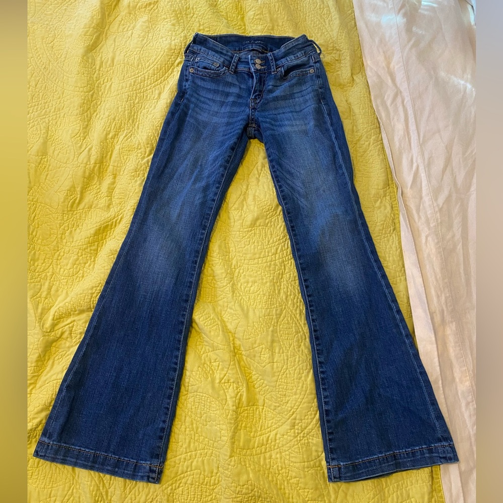 Aeropostale Y2K inspired women’s Size 00 low rise flare leg jeans